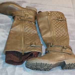 Shoe dazzle knee high boots